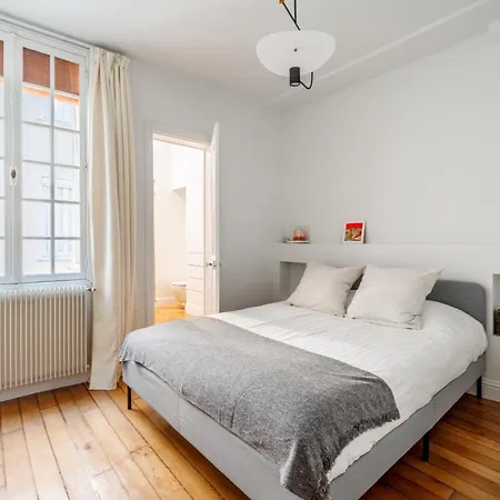 Lägenhet Luxury Living A Montorgueil